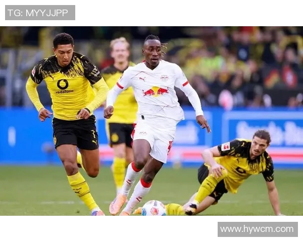 02后足球球星新生代风采 崭露头角的帅气球员们